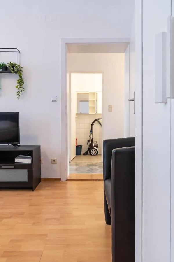 Maple Avenue Apartments Vienna