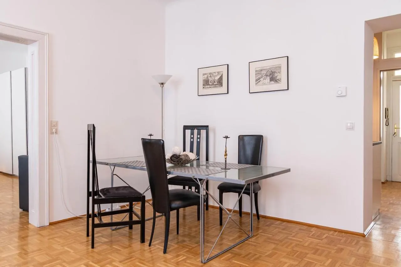 Maple Avenue Apartments Vienna 0*,